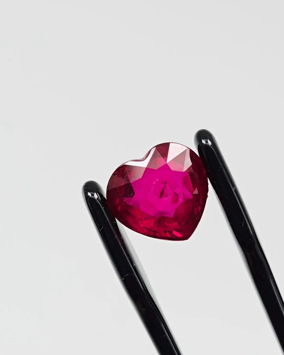 4.03ct Ruby · Heart Cut Intense to Vivid Red