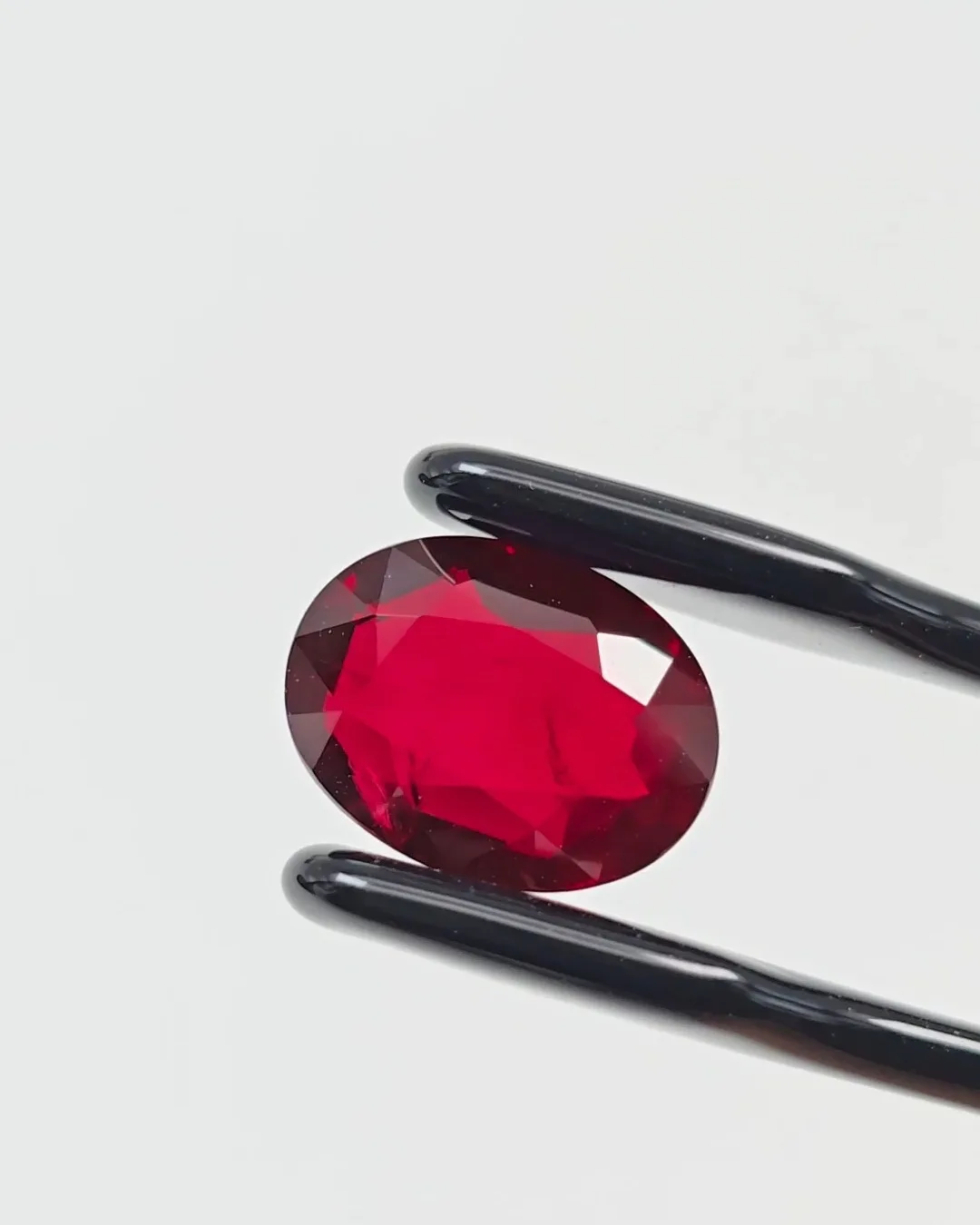 5.03ct Vivid Red Ruby · Oval Cut