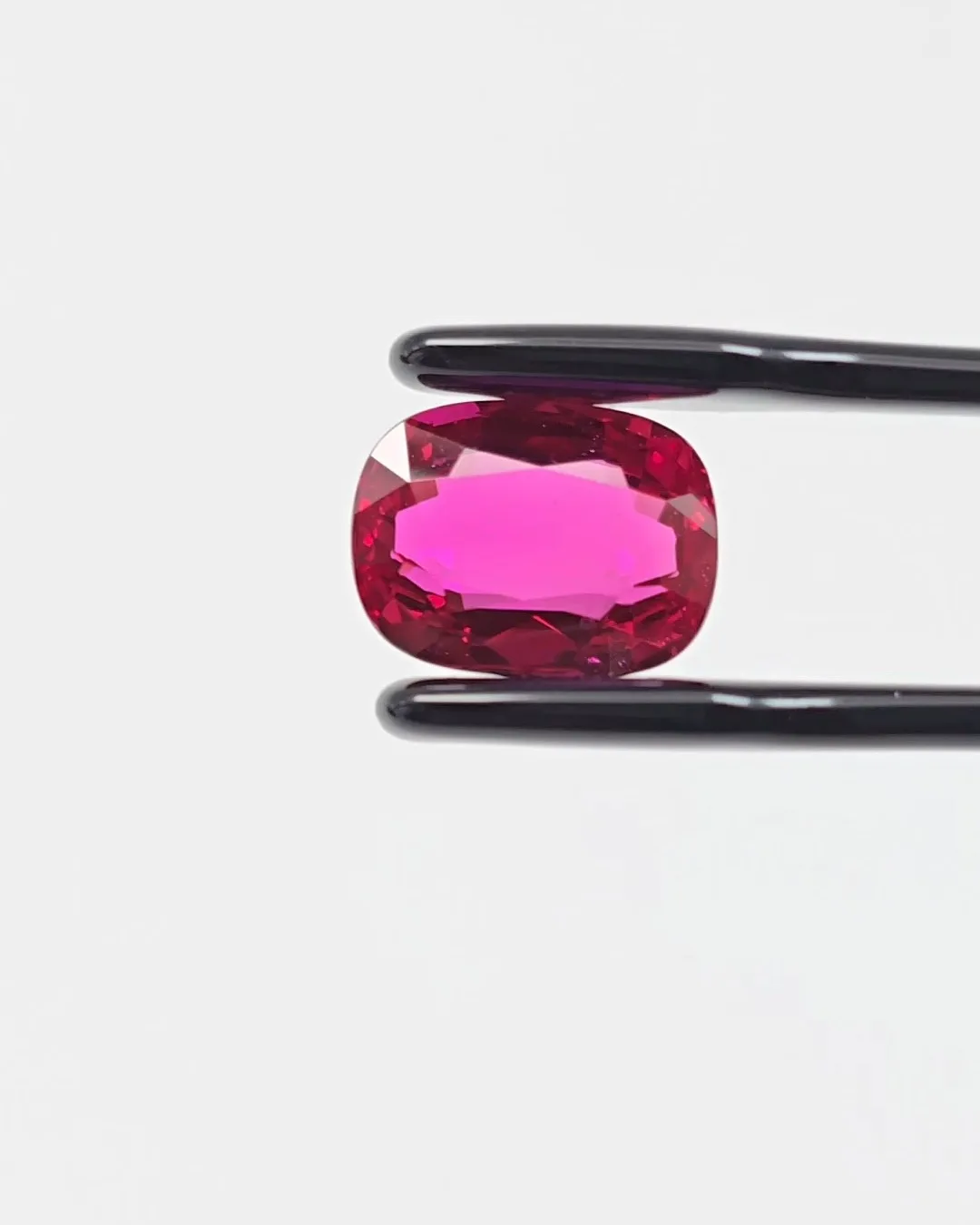 6.17ct · Oval